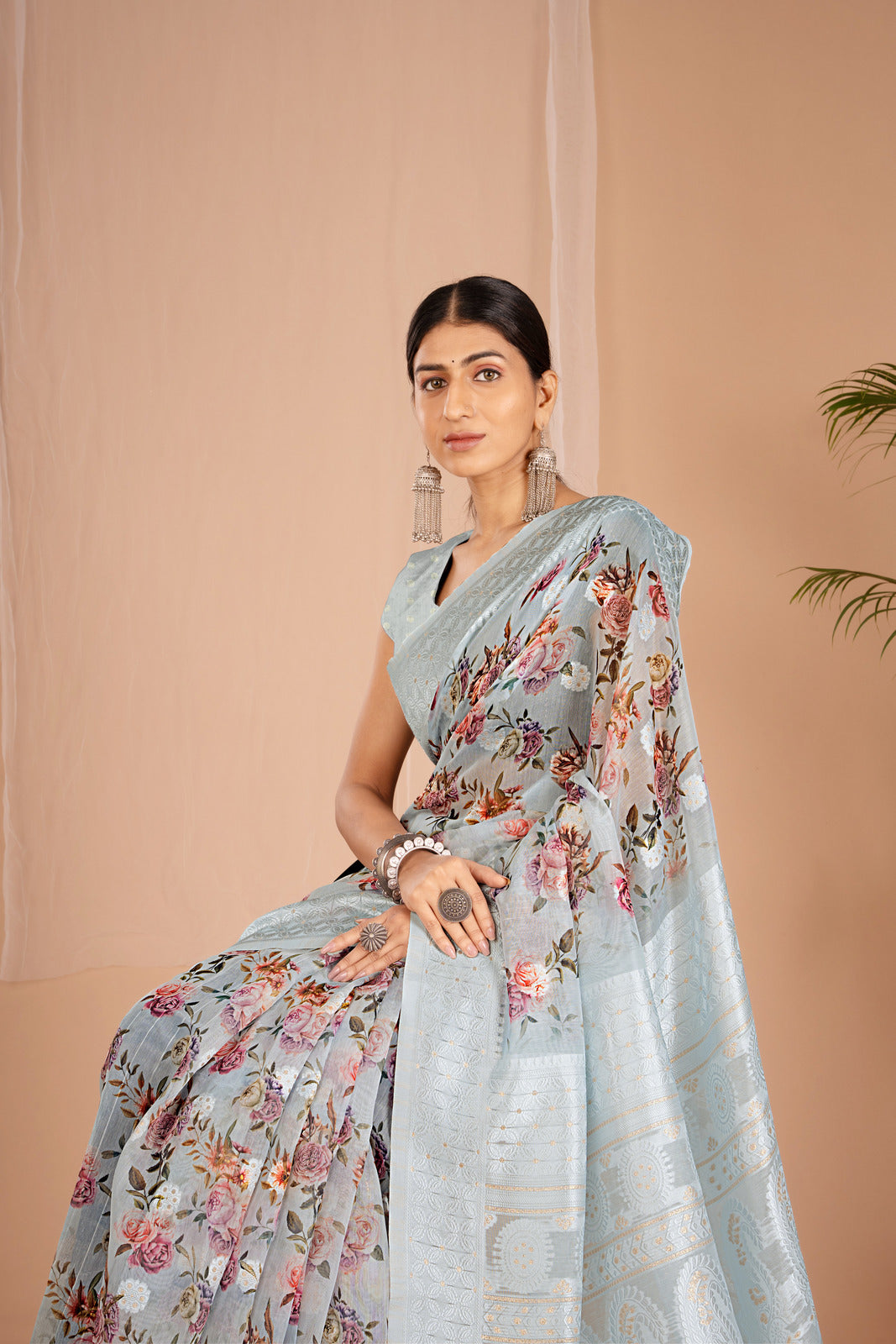 Lakhnawi Digital Print Grey Floral Saree