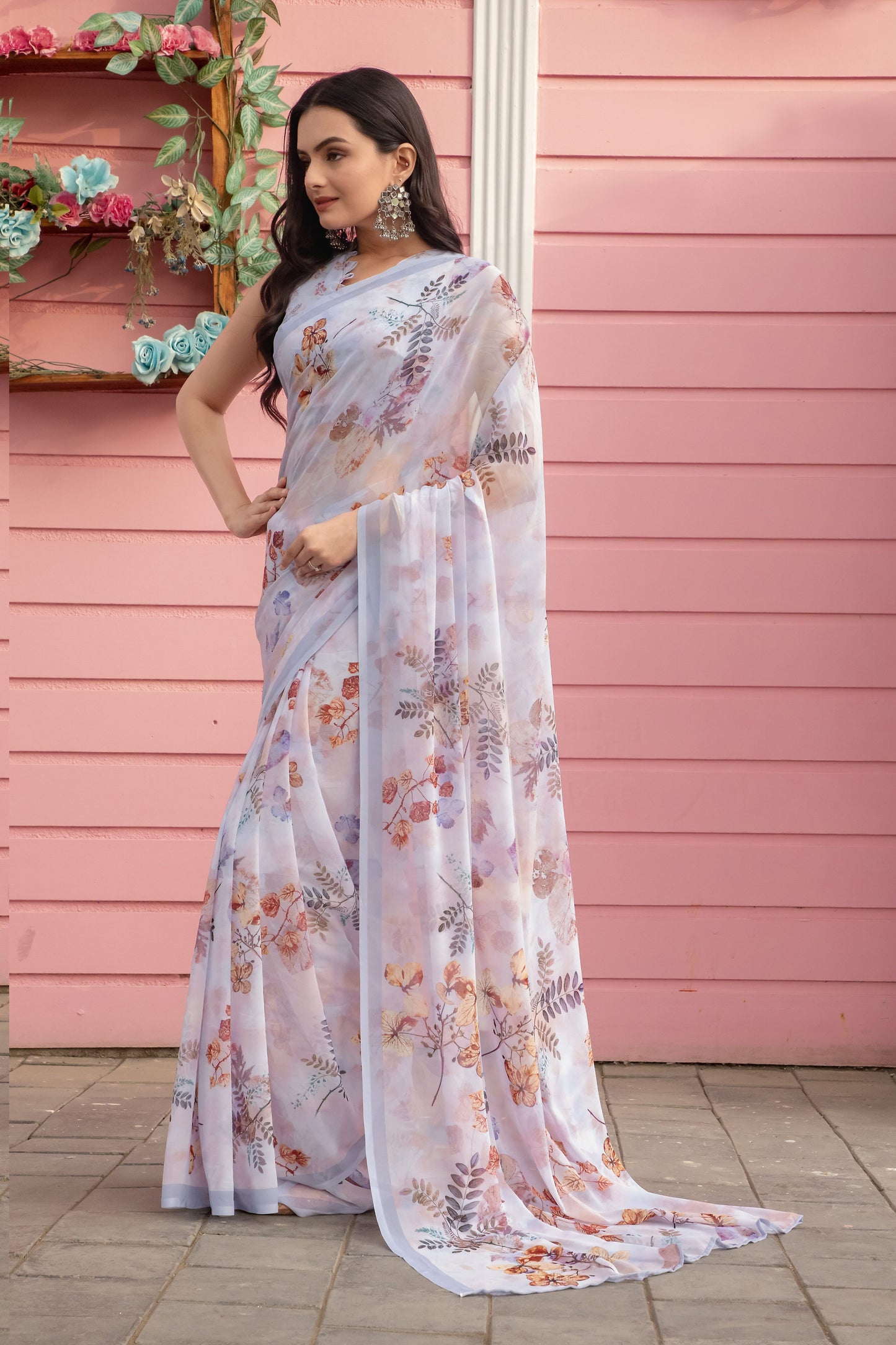 Luxurious Weightless Pista Saree with Multicolored Design