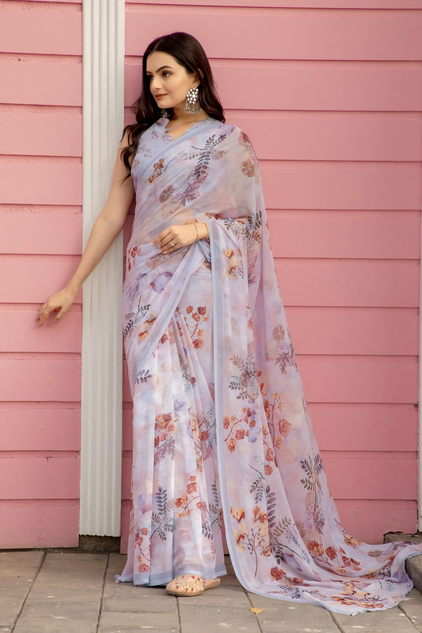 Luxurious Weightless Pista Saree with Multicolored Design