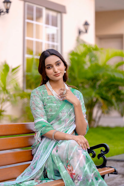 Elegant Weightless Saree Featuring Multi Colored Patterns