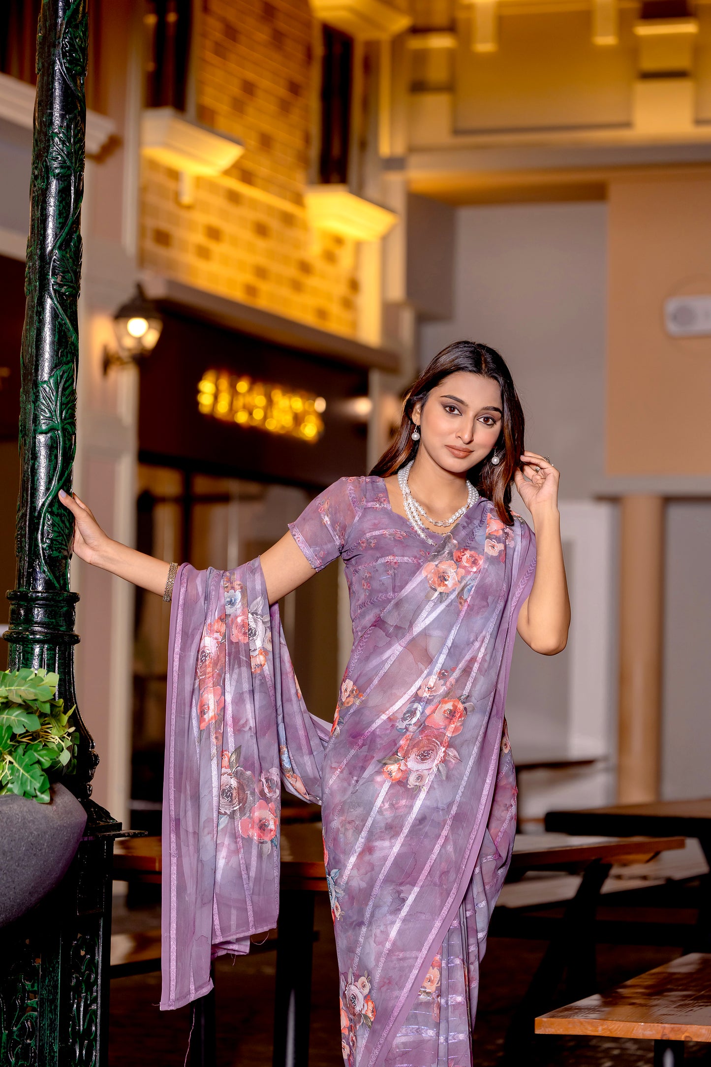 Elegant Weightless Saree Featuring Multi Colored Patterns