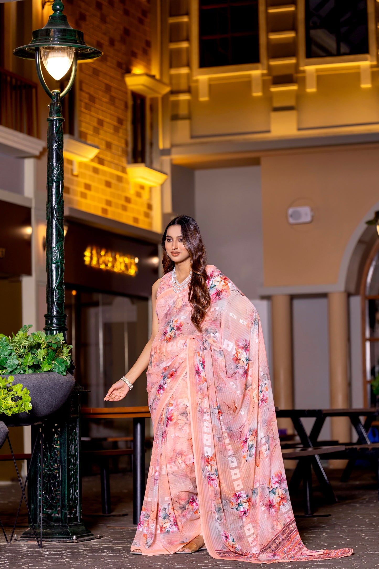 Elegant Weightless Saree Featuring Multi Colored Patterns