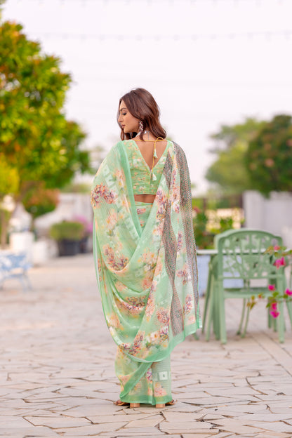 Luxurious Weightless Saree with Multicolored Design